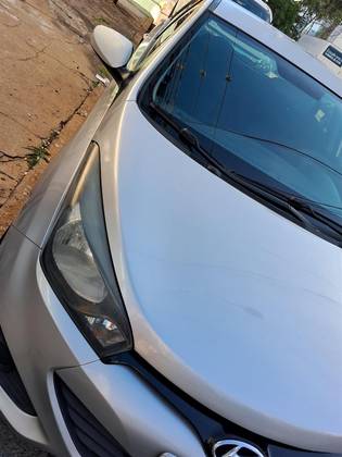HYUNDAI HB20 1.6 COMFORT STYLE 16V FLEX 4P MANUAL HYUNDAI HB20 1.6 COMFORT STYLE 16V FLEX 4P MANUAL